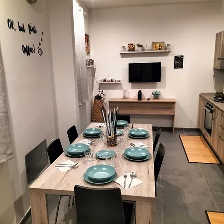 Bora House 的里雅斯特